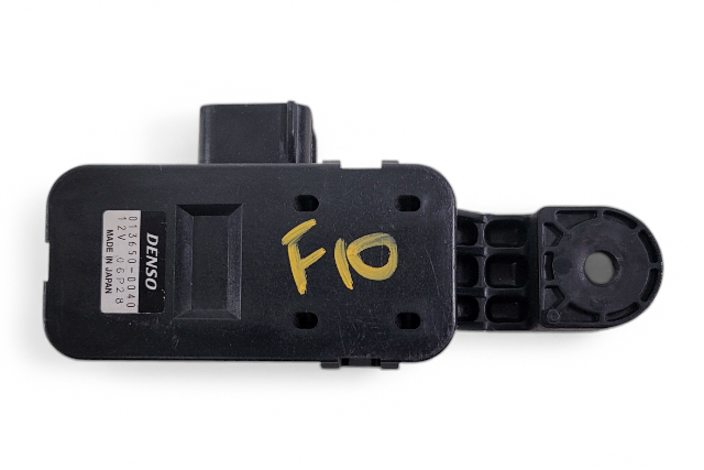 2013-2018 Lexus ES300h Smog Emission Ventilation Sensor 88898-50031, F010, OEM, 2013, 2014, 2015, 2016, 2017, 2018