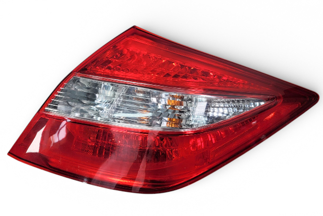 2010-2012 Honda Crosstour Tail Light Lamp Quarter Rear Right 33500-TP6-A01, F011, OEM, 2010, 2011, 2012