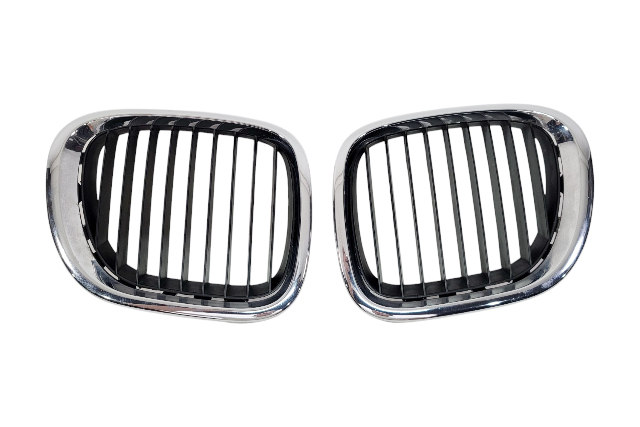 1996-2002 BMW Z3 Front Bumper Grill Grille Right/Left Set, 51-13-8-412-950, F014, OEM, 1996, 1997, 1998, 1999, 2000, 2001, 2002