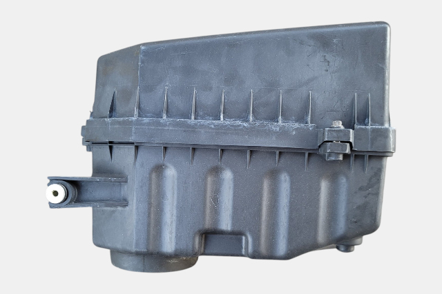 2006-2008 Honda Ridgeline Complete Air Intake/Cleaner Box, 17211-RJE-A00, F017, OEM, 2006, 2007, 2008