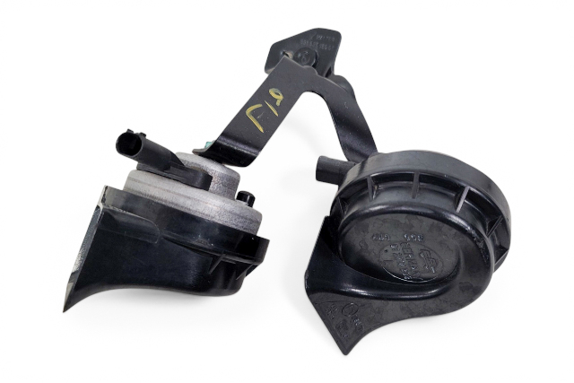 1997-2004 Porsche Boxster 986 High/Low Tone Pitched Horn Assembly, 996-635-206-07, F019, OEM, 1997, 1998, 1999, 2000, 2001, 2002, 2003, 2004
