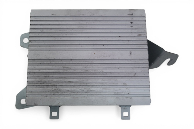 2003-2011 Honda Element Audio Radio Amplifier Module Unit 39186-SCV-A01, F022, OEM, 2003, 2004, 2005, 2006, 2007, 2008, 2009, 2010, 2011