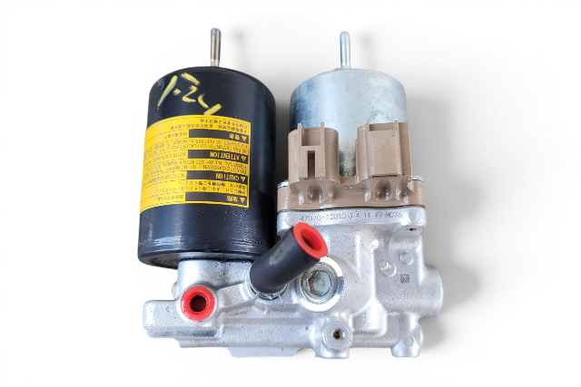 2011-2017 Lexus CT200h ABS Anti Lock Brake Booster Pump Module 47070-12020, F024, OEM, 2011, 2012, 2013, 2014, 2015, 2016, 2017