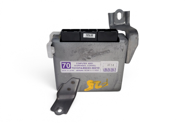 2013-2014 Lexus GS350 Absorber Suspension Computer Module Unit 89243-30210, F025, OEM, 2013, 2014