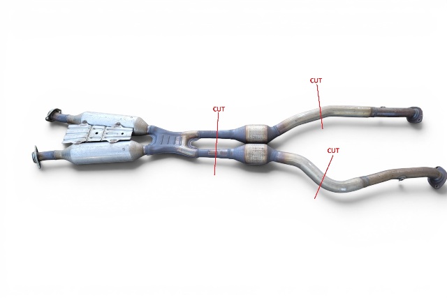 2013-2016 Lexus GS350 Center Exhaust Pipe Muffler Front 17410-31D30, F025, OEM, 2013, 2014, 2015, 2016