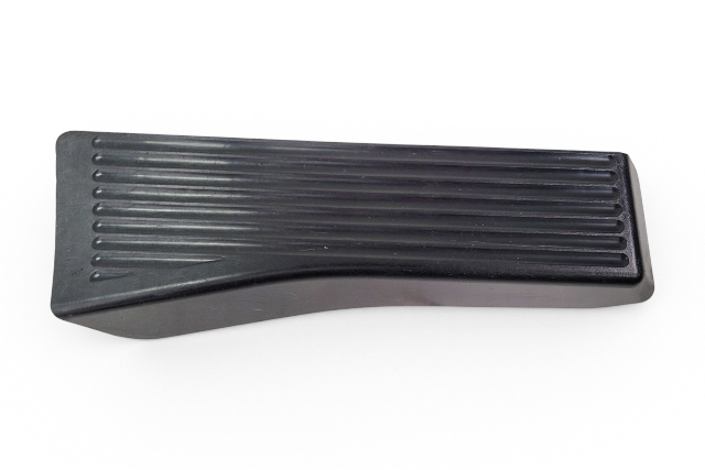 2003-2008 BMW Z4 Plastic Foot Rest, 51-43-7-068-666, F027, OEM, 2003, 2004, 2005, 2006, 2007, 2008
