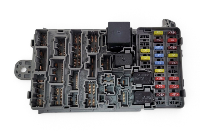 2007-2008 Honda Element Interior Fuse Box Relay 38200-SCV-A33, F028, OEM, 2007, 2008
