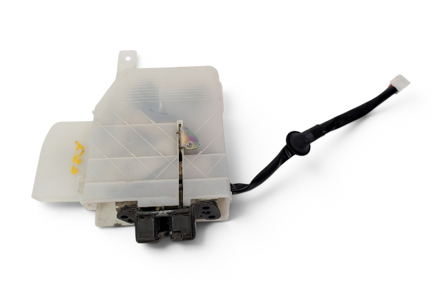 2003-2005 Toyota 4Runner Back Door Latch Lock Actuator w/Motor 69110-35060, F029, OEM, 2003, 2004, 2005