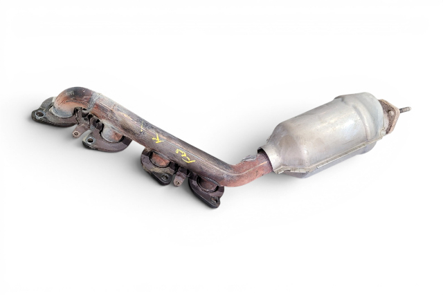 2003-2005 Toyota 4Runner Right Exhaust Manifold, V8 8Cyl 4.7, 17104-50180, F029, OEM, 2003, 2004, 2005