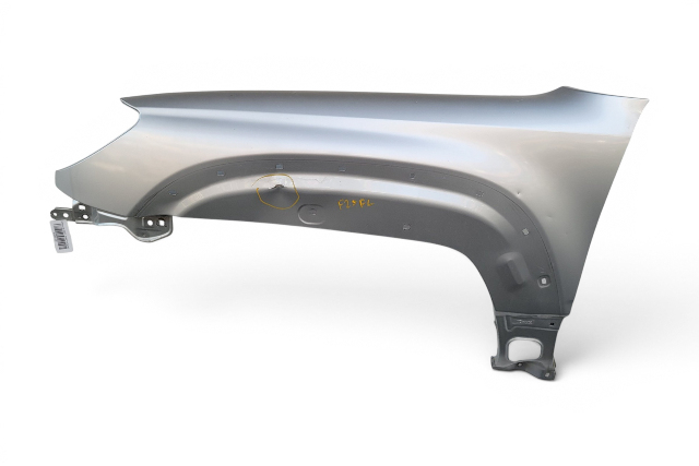 2003-2006 Toyota 4Runner Fender Panel Assy. Left/Driver Silver Metallic, 53802-35620, F029, OEM, 2003, 2004, 2005, 2006