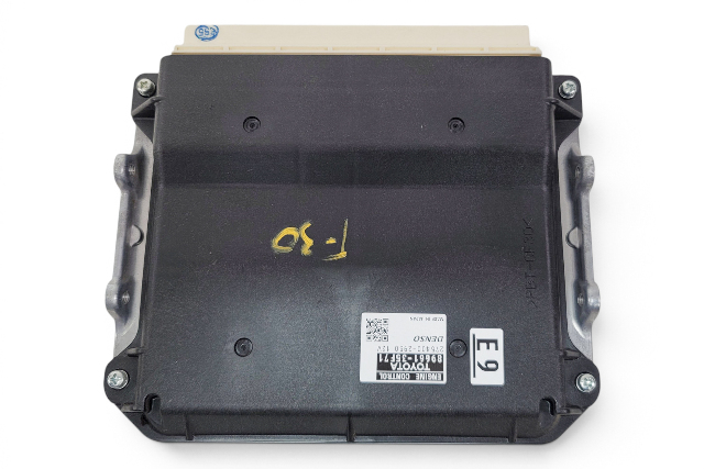 2009-2011 Toyota FJ Cruiser ECU Engine Control Unit Module Computer, 89661-35F71, F030, OEM, 2009, 2010, 2011