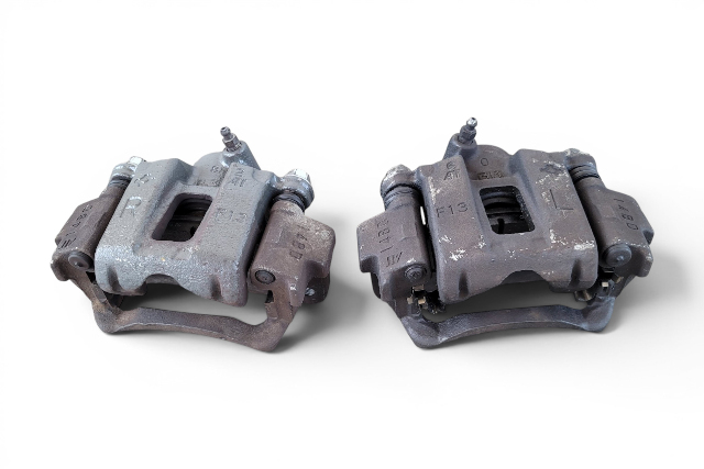 2007-2014 Toyota FJ Cruiser Rear Right/Left Brake Caliper Set, 47730-35170, F030, OEM, 2007, 2008, 2009, 2010, 2011, 2012, 2013, 2014