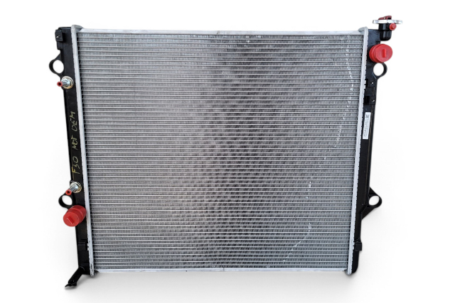 2007-2014 Toyota FJ Cruiser Radiator Cooling 4.0L A/T 16400-31465, F030, OEM, 2007, 2008, 2009, 2010, 2011, 2012, 2013, 2014