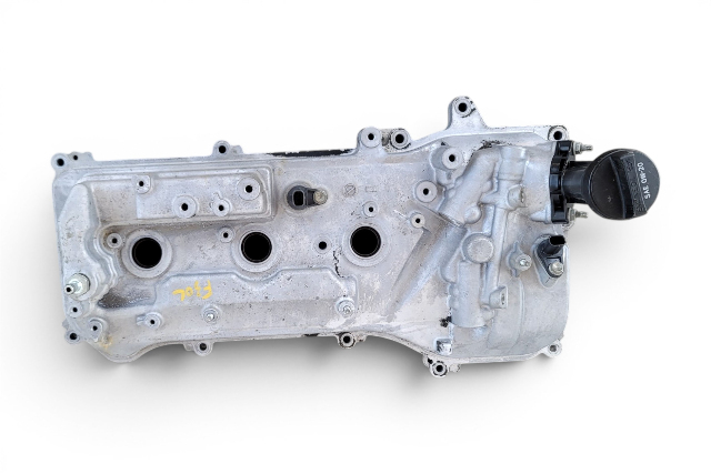 2009-2014 Toyota FJ Cruiser Engine Valve Cylinder Head Cover Left, 11202-31040, F030, OEM, 2009, 2010, 2011, 2012, 2013, 2014