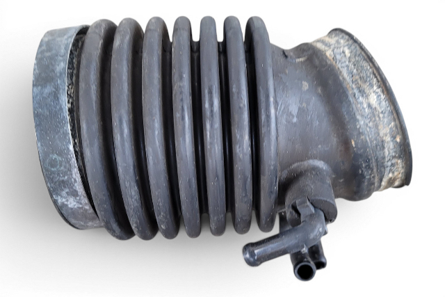 2004-2005 Mazda RX-8 RX8 Air Intake/Cleaner Box Outlet Hose Tube N3Y3-13-22X, F031, OEM, 2004, 2005