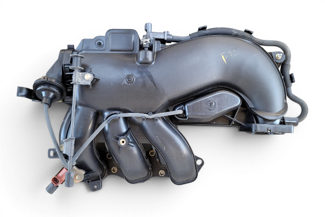 2003-2009 Toyota 4Runner 4.0L V6 Intake Manifold Upper Cover 17109-31015, F032, OEM, 2003, 2004, 2005, 2006, 2007, 2008, 2009