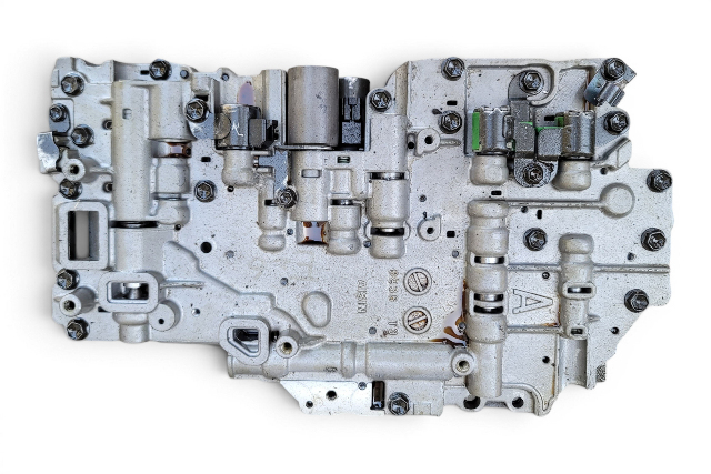 2003-2005 Toyota 4Runner Body Transmission Valve V6 6 Cyl, 35410-35780, F032, OEM, 2003, 2004, 2005