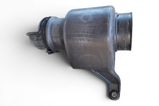 2003-2009 Toyota 4Runner V6 Air Cleaner Support Hose Intake Inlet 17971-31010, F032, OEM, 2003, 2004, 2005, 2006, 2007, 2008, 2009