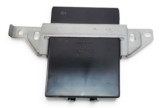 2003-2009 Toyota 4Runner Multiplex Network Module Rear Tailgate 89222-35010, F032, OEM, 2003, 2004, 2005, 2006, 2007, 2008, 2009