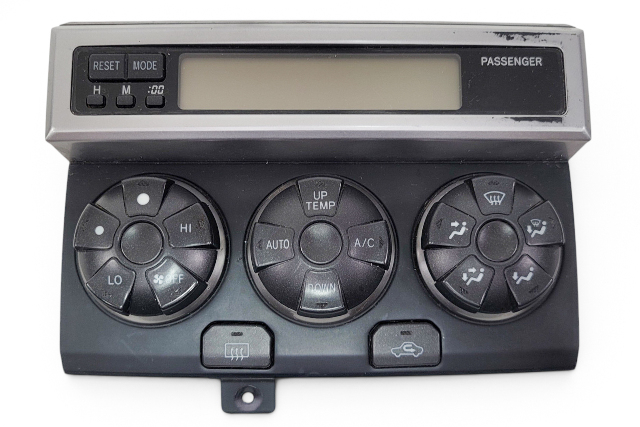 2003-2005 Toyota 4Runner A/C Heater Climate Temperature Control 55900-35420, F032, OEM, 2003, 2004, 2005