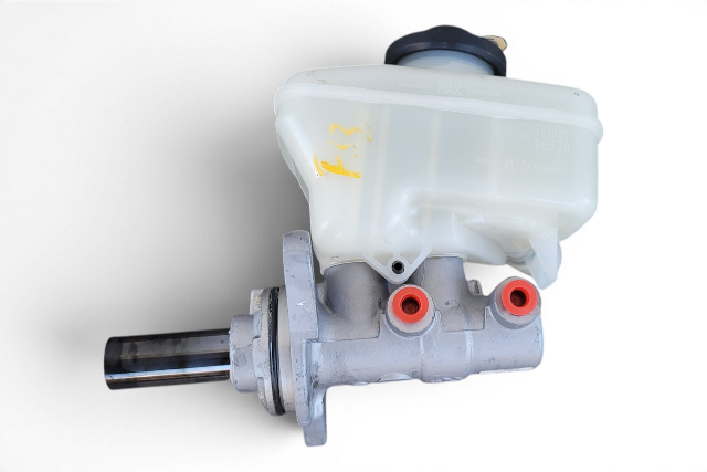 2013-2016 Lexus GS350 Brake Master Cylinder Assembly 47201-30822, F033, OEM, 2013, 2014, 2015, 2016