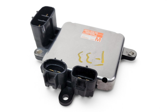 2013-2020 Lexus GS350 Cooling Fan Control Module 89257-30100, F033, OEM, 2013, 2014, 2015, 2016, 2017, 2018, 2019, 2020