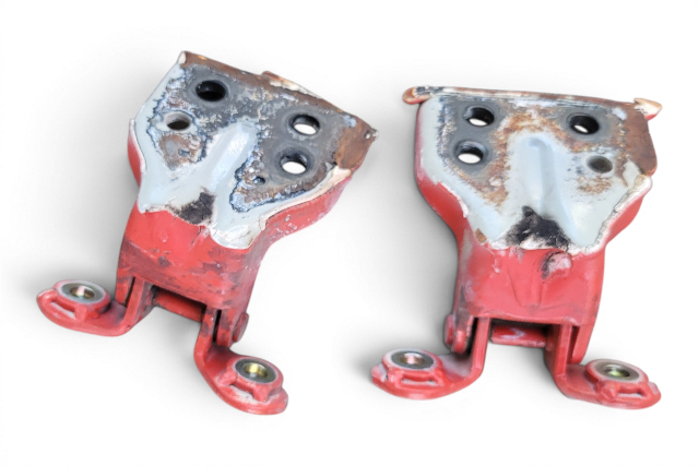1990-1996 Nissan 300ZX Door Hinge Upper/Lower Set Right/Passenger Red 80400-44P00, F034, OEM, 1990, 1991, 1992, 1993, 1994, 1995, 1996