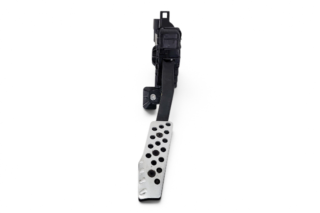 2004-2011 Mazda RX-8 RX8 Gas Accelerator Pedal F157-41-600D, F036, OEM, 2004, 2005, 2006, 2007, 2008, 2009, 2010, 2011