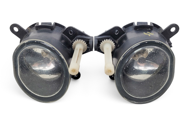 2003-2008 BMW Z4 E85 Front Bumper Fog Lamp Light Left/Right Set, 63-17-6-925-008, 63-17-6-925-007, F038, OEM, 2003, 2004, 2005, 2006, 2007, 2008
