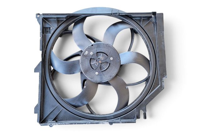 2003-2008 BMW Z4 E85 3.0i SMG 400W Radiator Cooling Fan, 17-42-7-519-704, F038, OEM, 2003, 2004, 2005, 2006, 2007, 2008