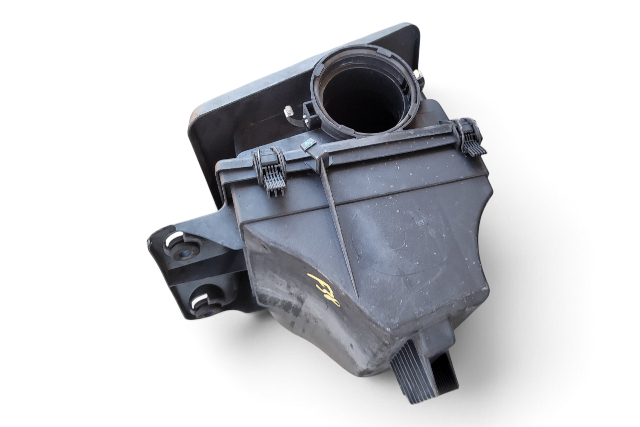 2003-2005 BMW Z4 E85 3.0i M54 Air Filter Box Intake Silencer, 13-71-7-514-872, F038, OEM, 2003, 2004, 2005