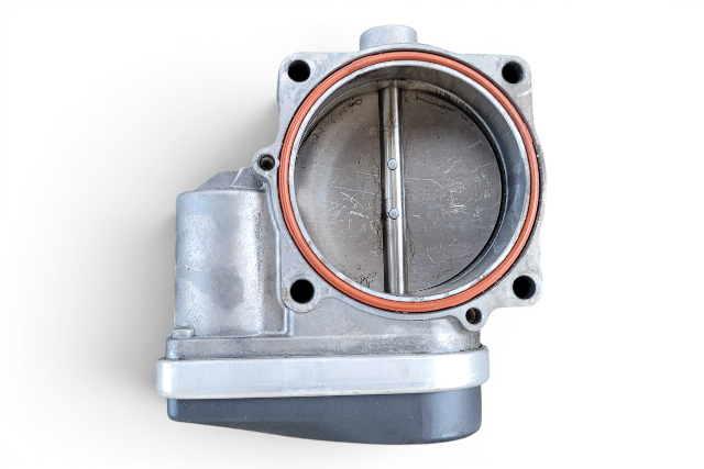 2006-2010 BMW 650i E63 E64 4.8L Throttle Body Assembly, 13-54-7-535-308, F039, OEM, 2006, 2007, 2008, 2009, 2010