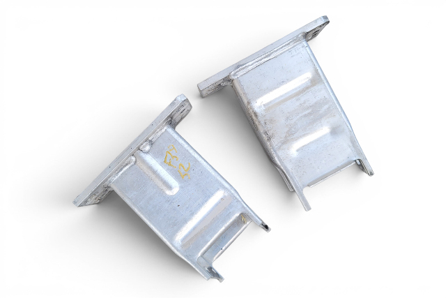 2006-2010 BMW 650i E63 E64 Front Bumper Reinforcement Bracket Crash Box Set(2) 51-11-7-907-035, 51-11-7-907-036, F039, OEM, 2006, 2007, 2008, 2009, 2010