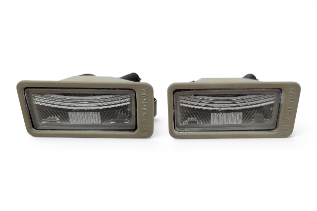 1996-2002 BMW Z3 Trunk License Plate Light, Lamp Housing Set, 63-26-8-389-577, F040, OEM, 1996, 1997, 1998, 1999, 2000, 2001, 2002
