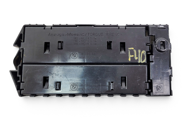 1996-2002 BMW Z3 Front Driver Left Cabin Fuse Box, 61-13-8-380-689, F040, OEM, 1996, 1997, 1998, 1999, 2000, 2001, 2002