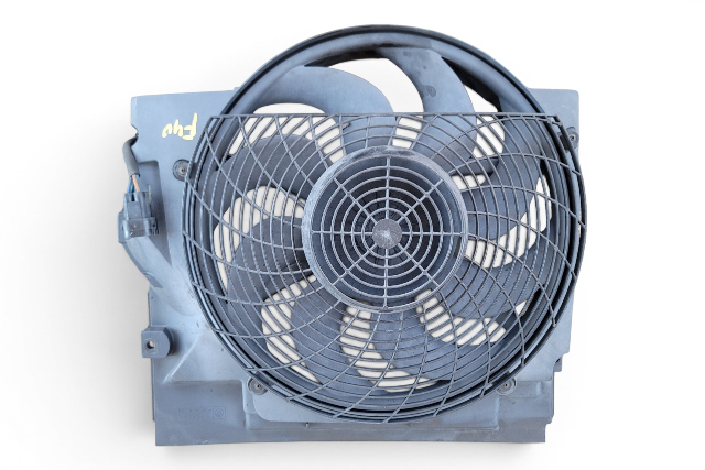 2001-2002 BMW Z3 Radiator Condenser Cooling Fan Motor w/Shroud Set 64-54-6-905-617, F040, OEM, 2001, 2002