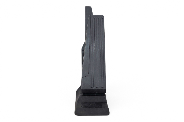 2017-2022 Infiniti Q60 Accelerator Gas Pedal with Lever 18002-1NC0A, F041, OEM, 2017, 2018, 2019, 2020, 2021, 2022