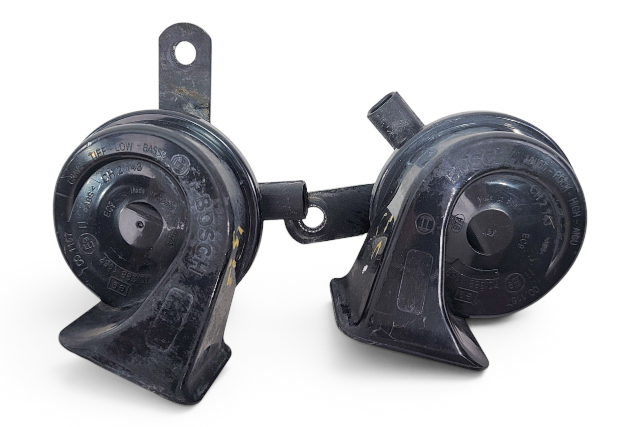 2005-2008 Acura TL High/Low Note Horn Assembly 38150-SEP-306, 38100-SEP-306, F043, OEM, 2005, 2006, 2007, 2008