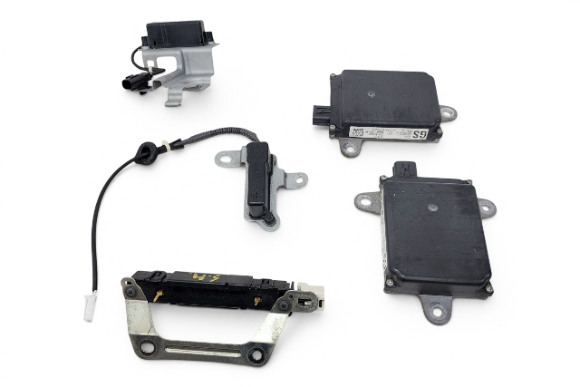 2014-2015 Lexus GS350 Blind Spot Monitor Radar Sensor BSM Rear Right/Left Set(5) 88162-0W140, F045, OEM, 2013, 2014