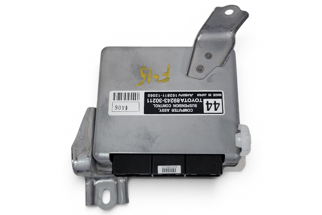 2013-2016 Lexus GS350 Absorber Suspension Computer Module Unit 89243-30211, F045, OEM, 2013, 2014, 2015, 2016