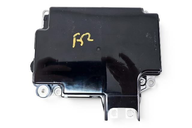 2011-2012 Honda CR-Z CRZ Converter Module Unit DC-DC, 1C800-RTW-0030, F052, OEM, 2011, 2012