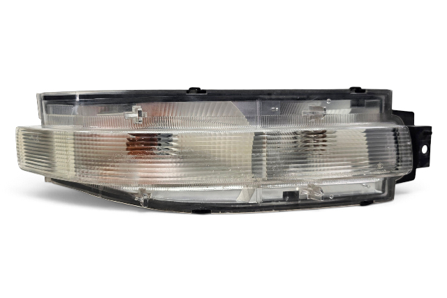 2003-2007 Nissan 350Z Rear Turn Signal Light Lamp Bumper Left 26555-CD085, F056, OEM, 2003, 2004, 2005, 2006, 2007