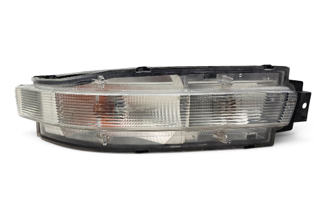2003-2007 Nissan 350Z Rear Turn Signal Light Lamp Bumper Right, 26550-CD085, F056, OEM, 2003, 2004, 2005, 2006, 2007