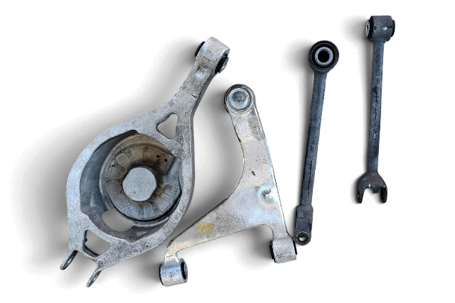 2003-2008 Nissan 350Z Rear Lower Control Arm Right Set(4) 551B0-AL500, F056, OEM, 2003, 2004, 2005, 2006, 2007, 2008