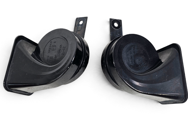 2014-2018 Infiniti Q50 High/Low Pitch Tone Horn Signal Beep 25610-4GA0A, F057, OEM, 2014, 2015, 2016, 2017, 2018