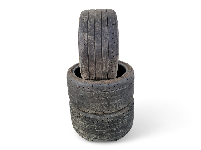 Used Tire Michelin Pilot Sport 4S  265/50R19  Set of (3) 2023