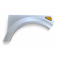 Honda Element 06-08 Front Fender Cladding Molding Right/Passenger Silver Metallic, 74115-SCV-A20ZD, E029, OEM, 2006, 2007, 2008