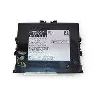 Lexus ES300h 13-14 Smart Key Control Module Computer Unit 89990-33340, E068, OEM, 2013, 2014