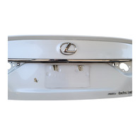 2013-2014 Lexus GS350 Trunk Deck lid Luggage Lid White Pearl, 64401-30C70, F025, OEM, 2013, 2014