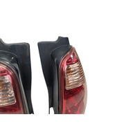 2003-2006 Toyota 4Runner Rear Right/Left Tail Light Taillight Lamp 81551-35310, 81561-35270, F032, 2003, 2004, 2005, 2006